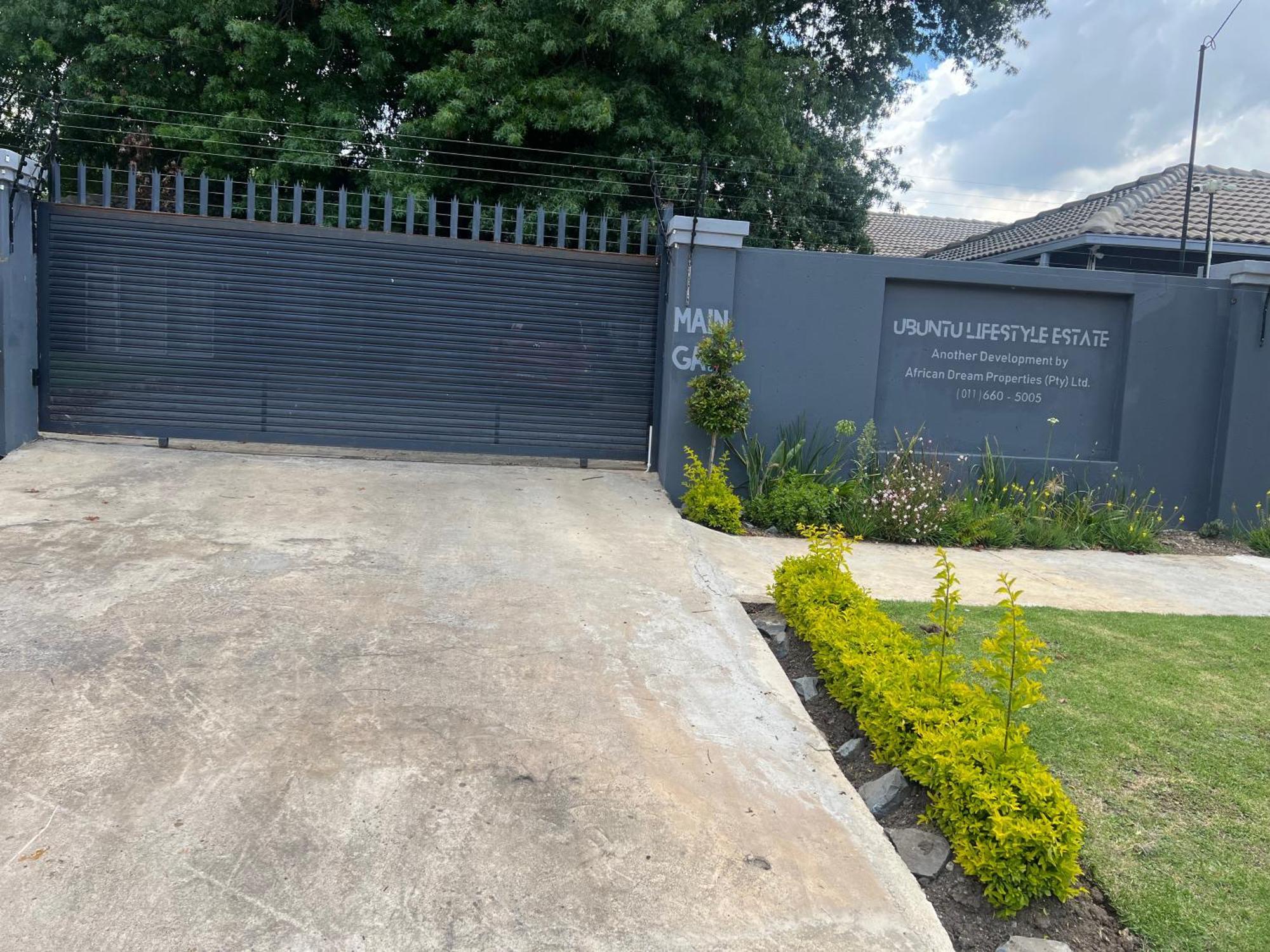 Ubuntu Lifestyle Estate Hotel Krugersdorp Exterior foto