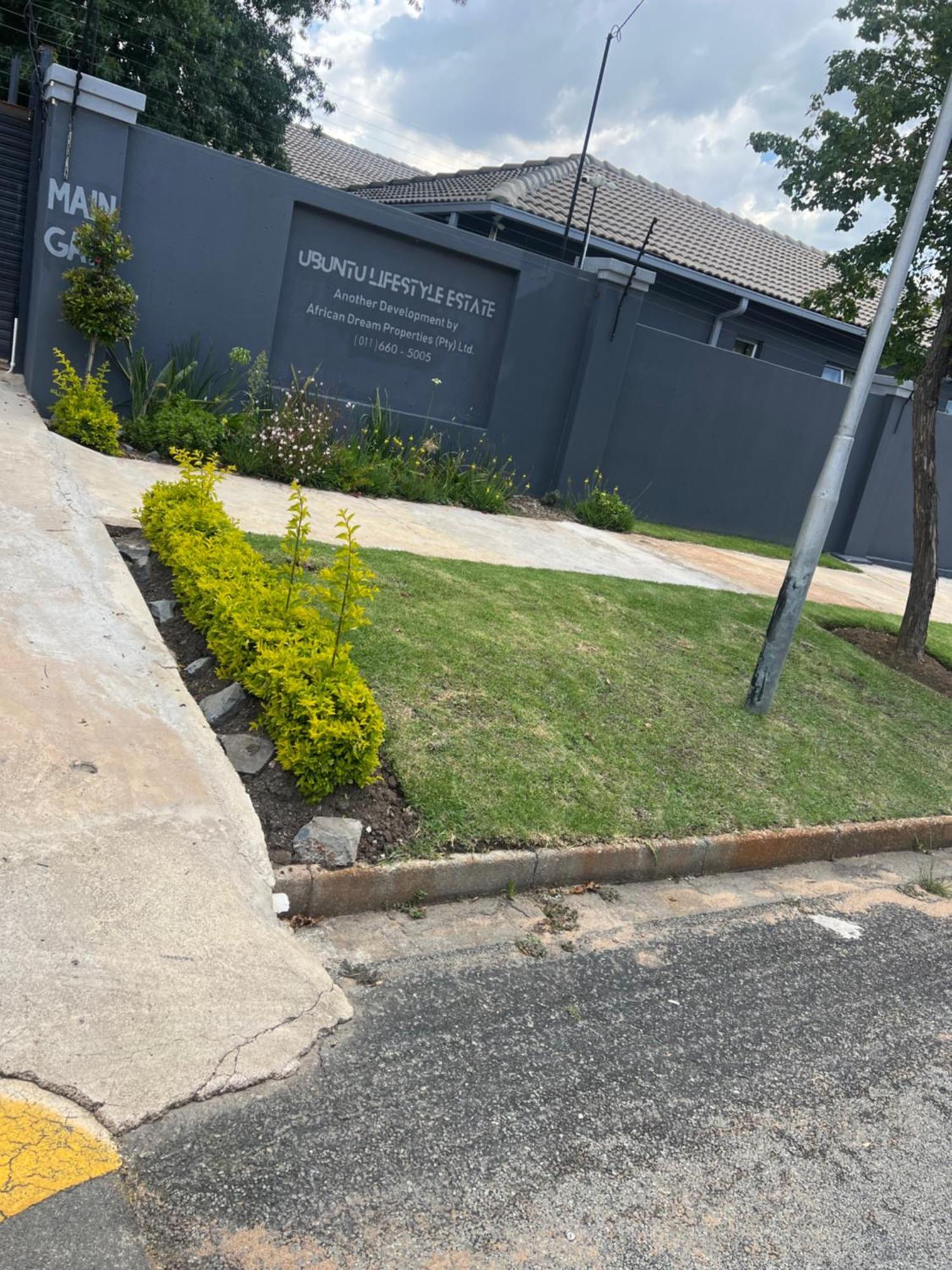 Ubuntu Lifestyle Estate Hotel Krugersdorp Exterior foto