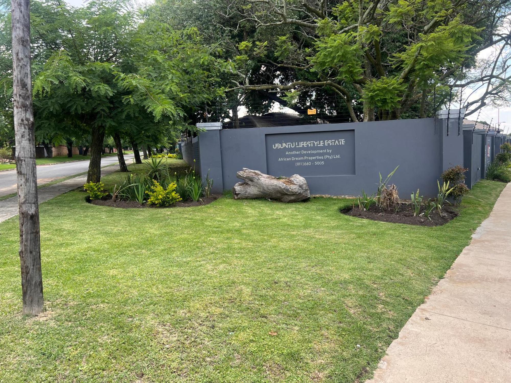 Ubuntu Lifestyle Estate Hotel Krugersdorp Exterior foto